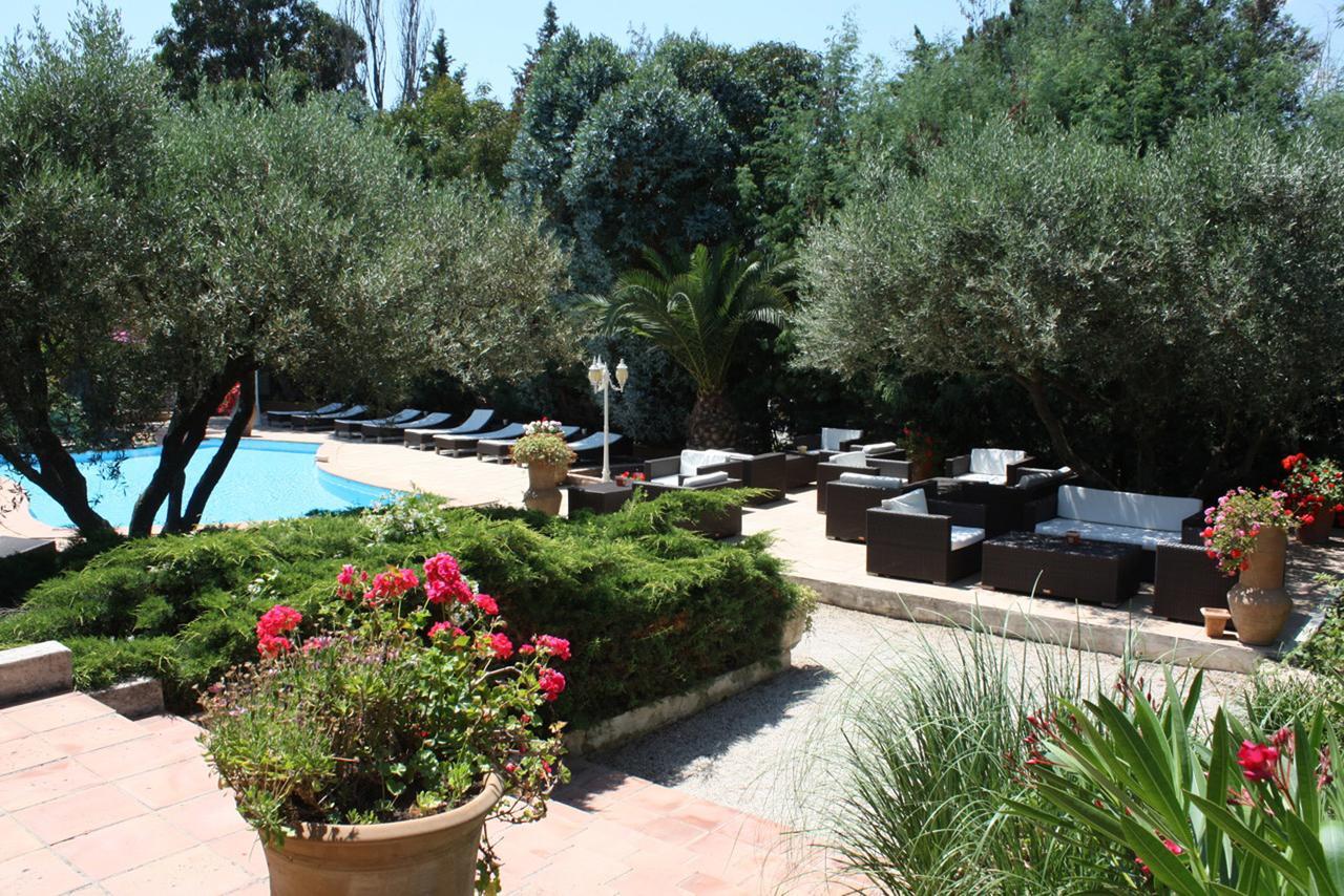 Hotel Athenopolis Grimaud Zewnętrze zdjęcie