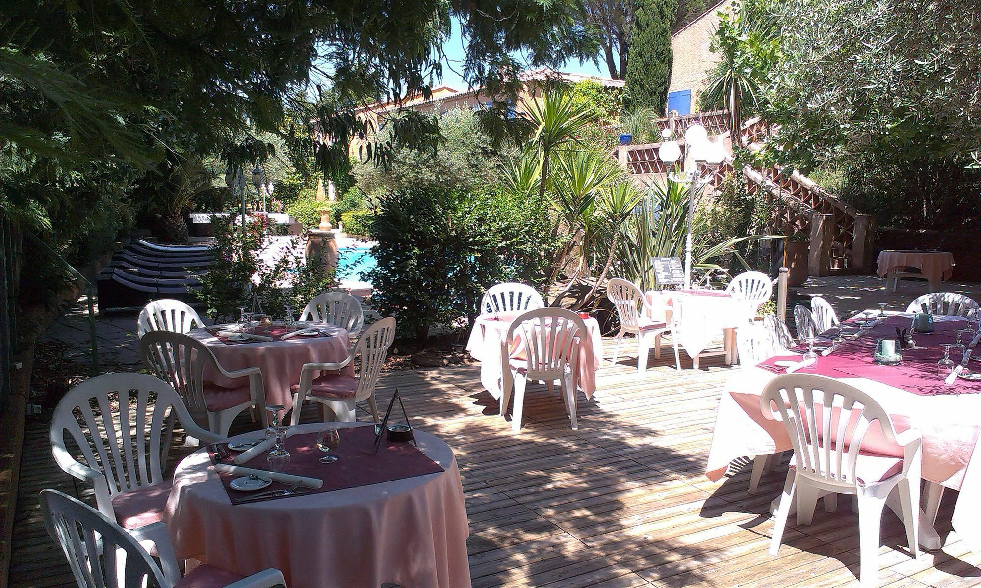 Hotel Athenopolis Grimaud Zewnętrze zdjęcie